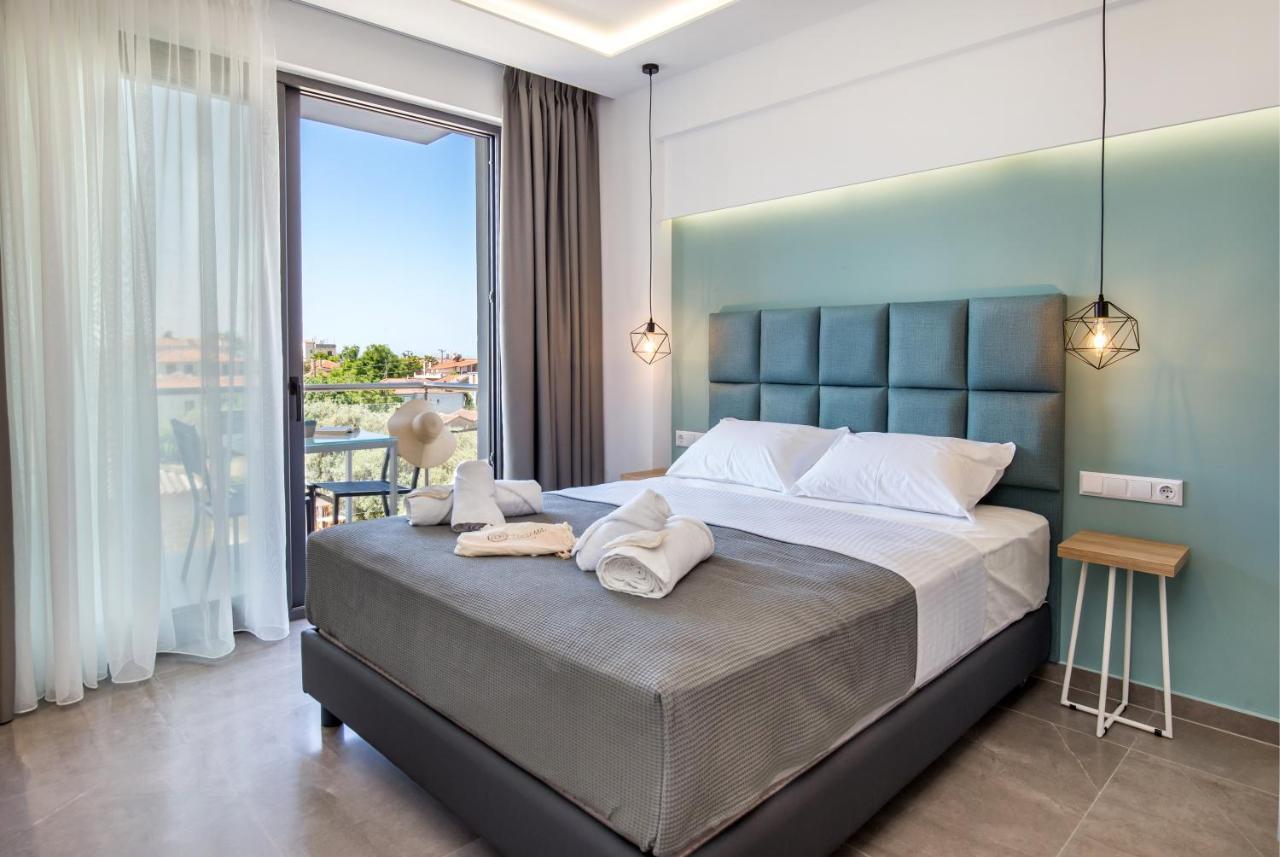 New Azzurro Deluxe Hotel Limenaria  Bagian luar foto