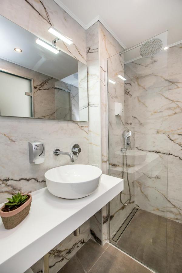 New Azzurro Deluxe Hotel Limenaria  Bagian luar foto